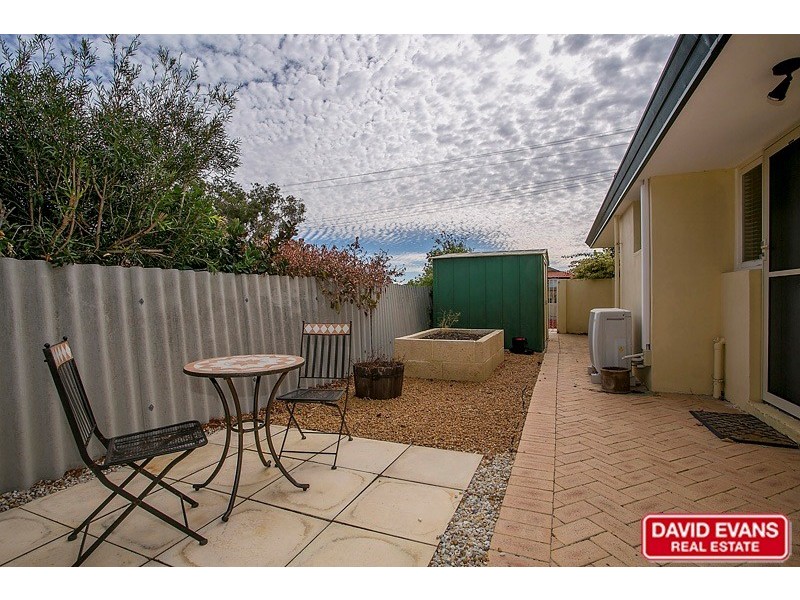 198 Dampier Avenue, Kallaroo WA 6025