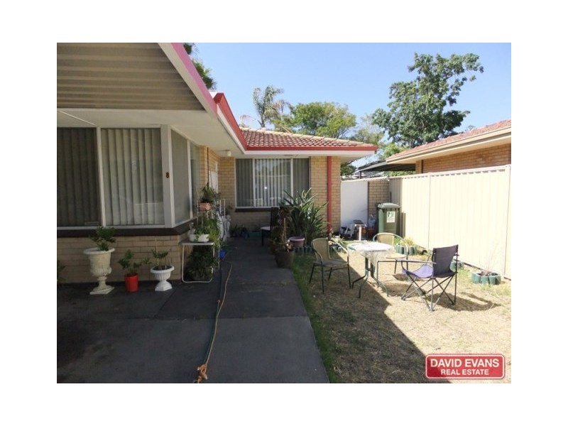 8 Lindway Street, Balga WA 6061