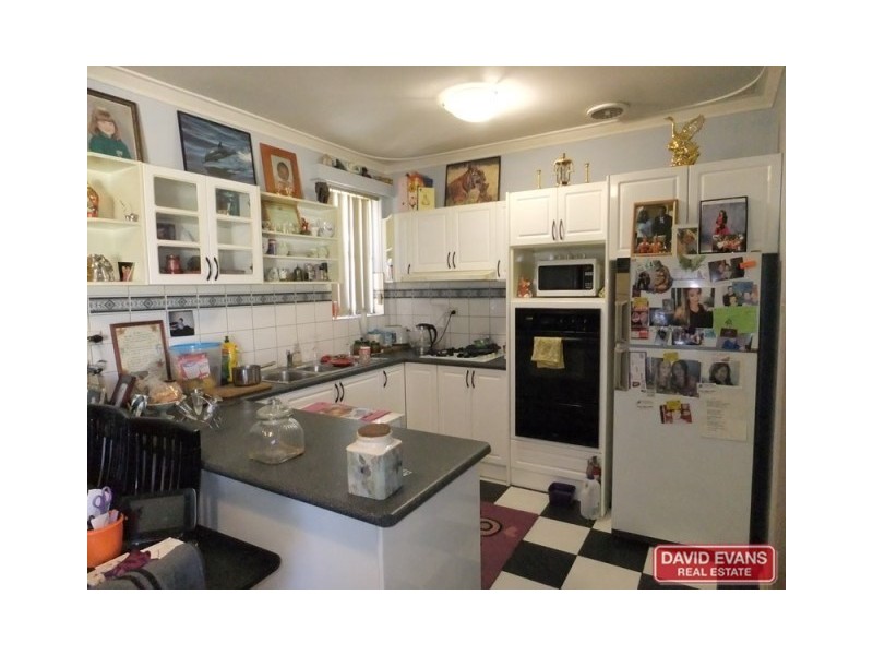 8 Lindway Street, Balga WA 6061