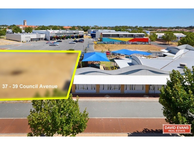37-39 Council Avenue, Rockingham WA 6168