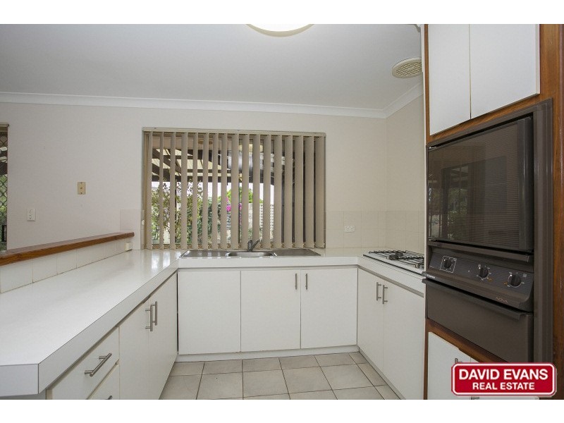 19 Aerolite Way, Beldon WA 6027