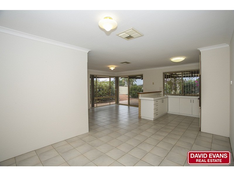 19 Aerolite Way, Beldon WA 6027