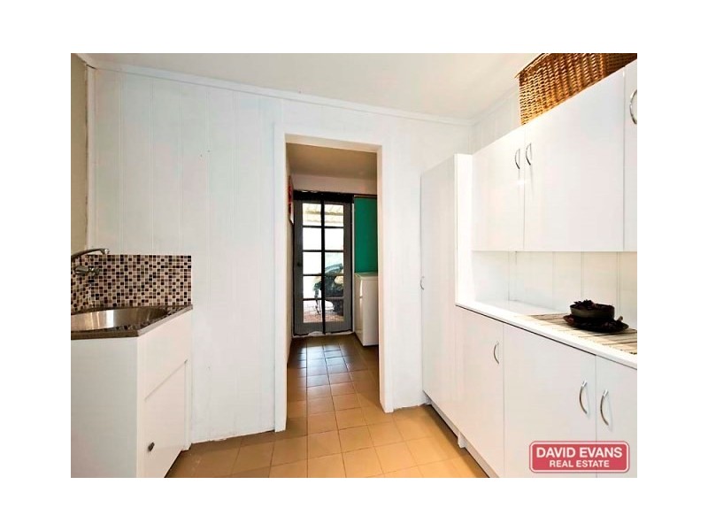 64 Connell Avenue, Martin WA 6110
