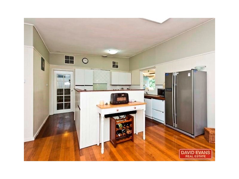 64 Connell Avenue, Martin WA 6110