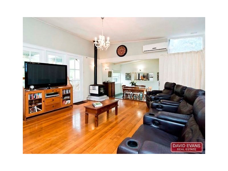64 Connell Avenue, Martin WA 6110