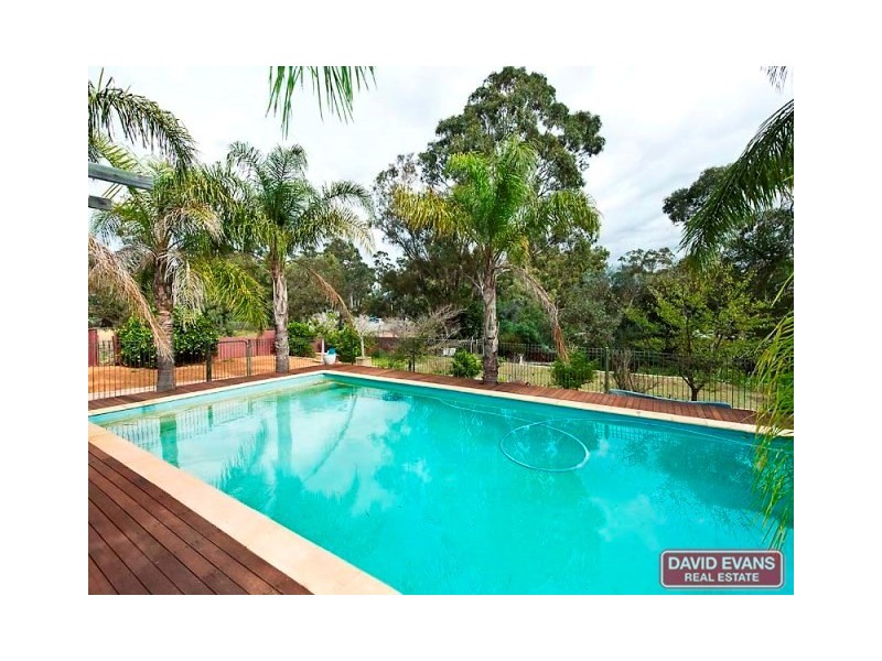 64 Connell Avenue, Martin WA 6110