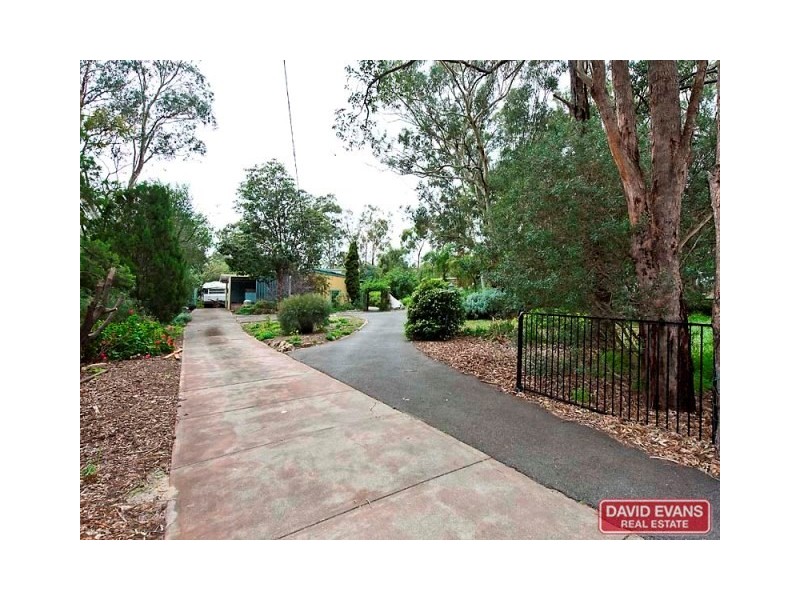 64 Connell Avenue, Martin WA 6110