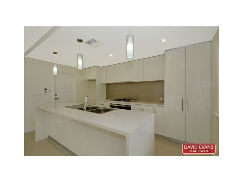 90 D Valerie Street, Dianella WA 6059