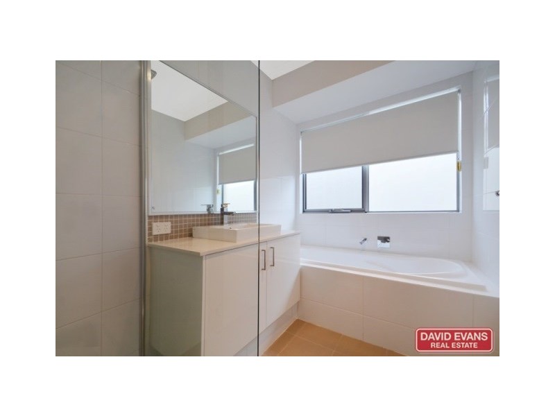 90 D Valerie Street, Dianella WA 6059