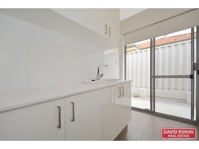 90 D Valerie Street, Dianella WA 6059