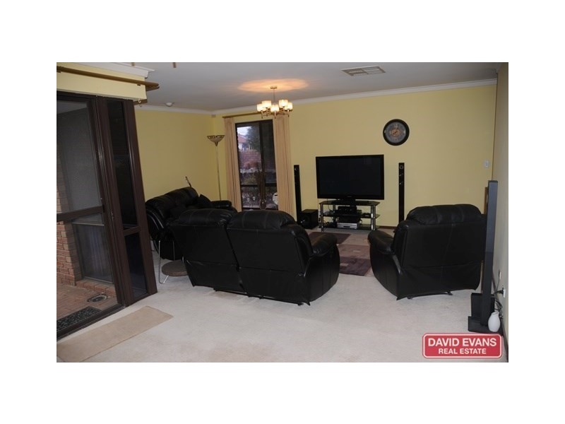 4 Buckie Court, Warwick WA 6024