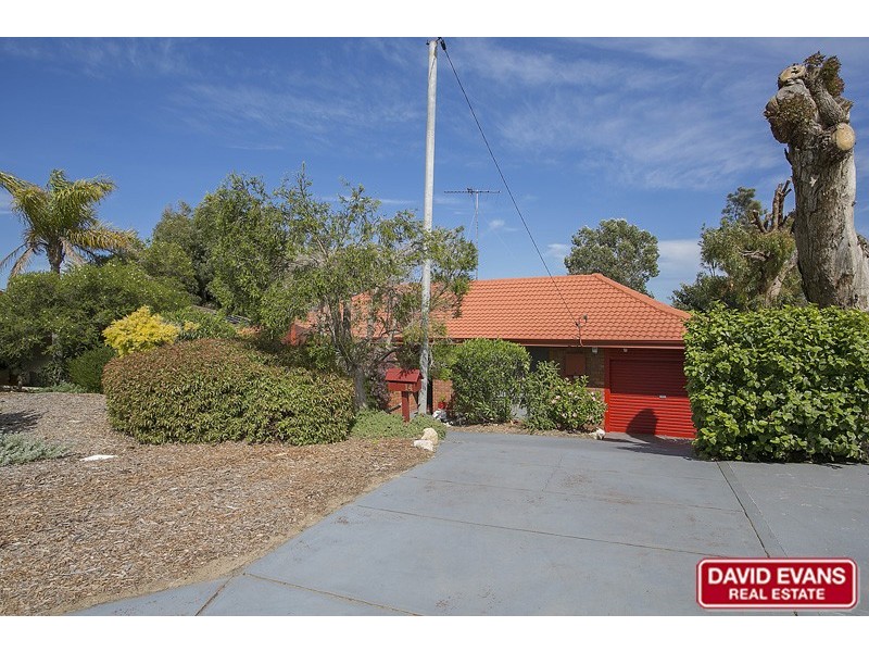 14 Eclipse Crescent, Kallaroo WA 6025