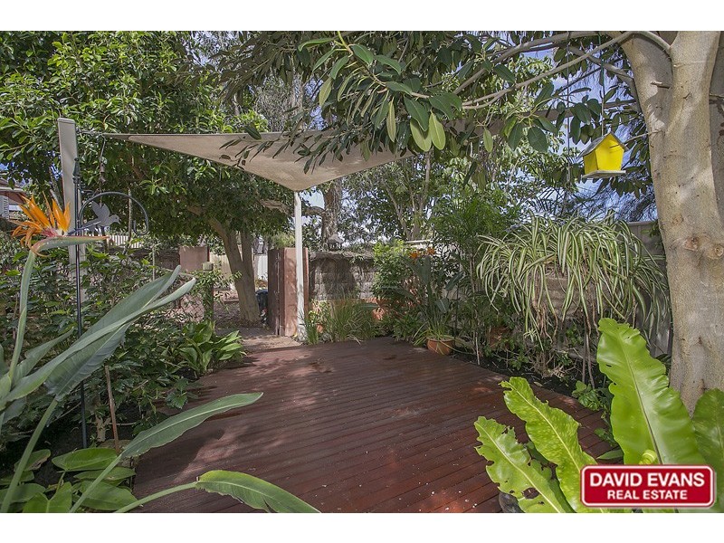 14 Eclipse Crescent, Kallaroo WA 6025