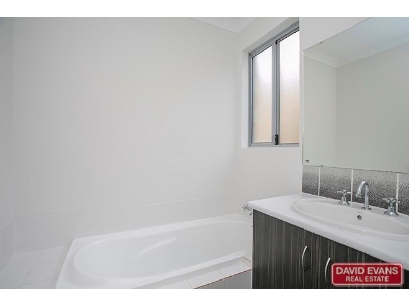 101 Hollington Boulevard, Butler WA 6036