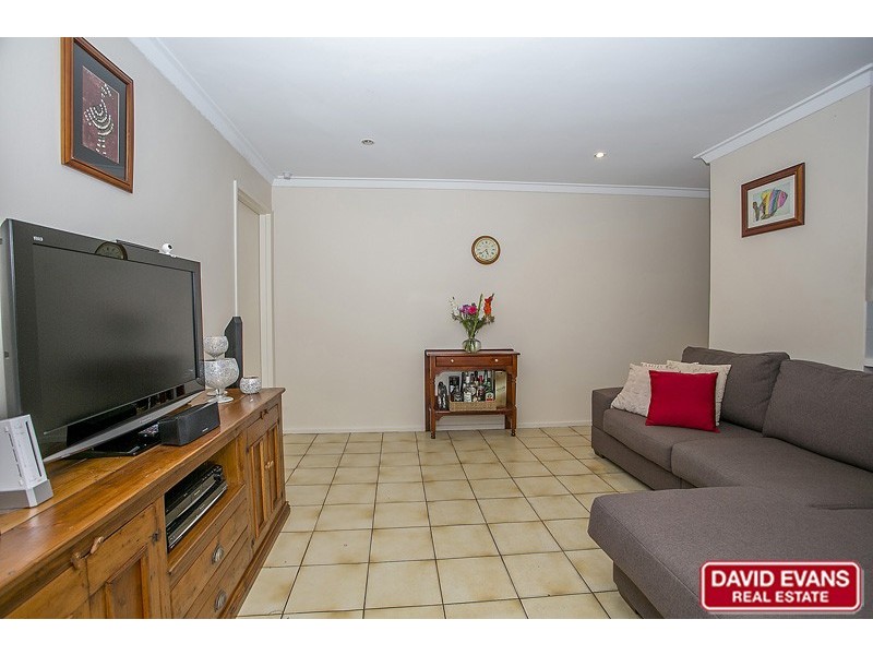 16 Culwalla Close, Kallaroo WA 6025