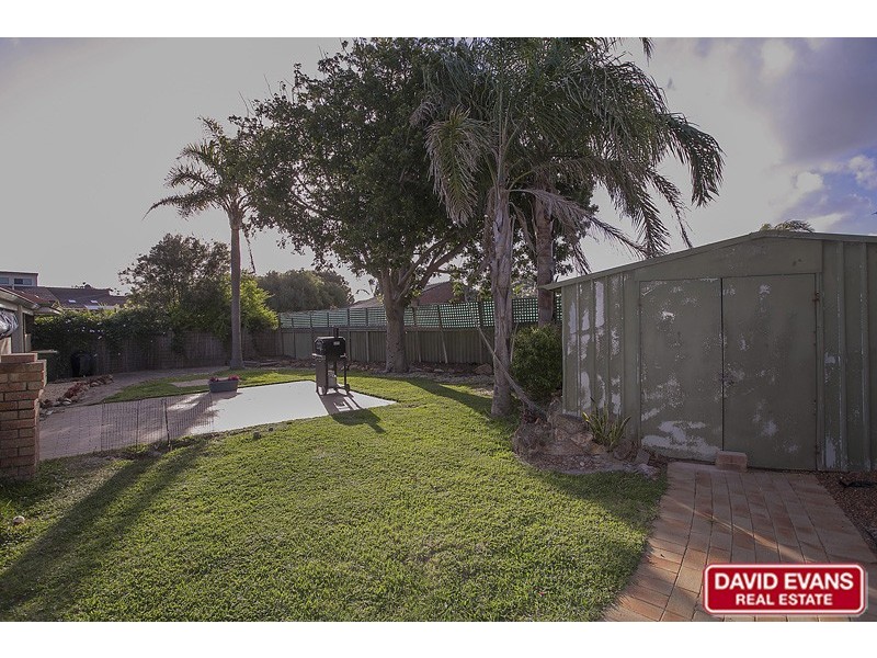 16 Culwalla Close, Kallaroo WA 6025