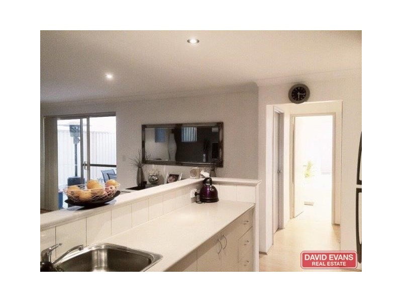 2 Oslo Street, Hocking WA 6065