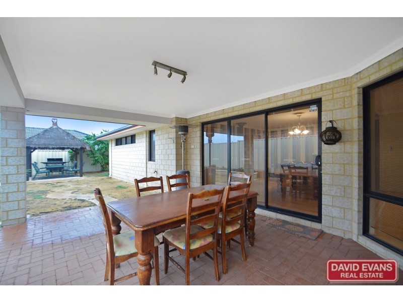 2 Bonita Way, Tapping WA 6065