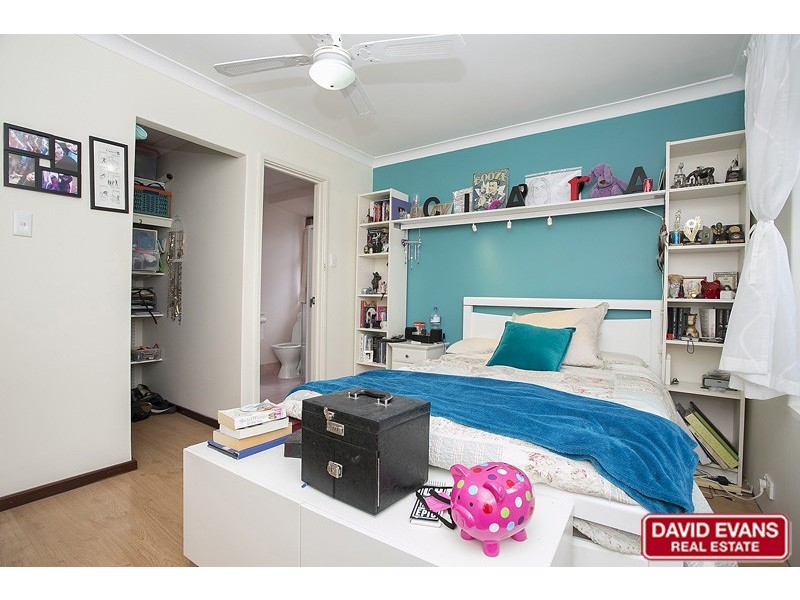 10 Solander Road, Hillarys WA 6025