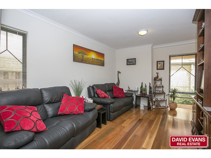 10/10 Fairhaven Terrace, Hillarys WA 6025
