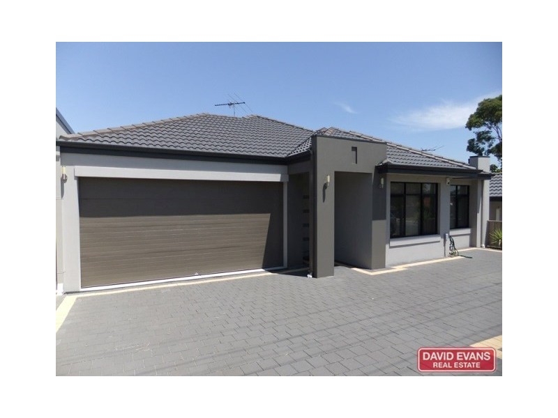 2B Kingsfold Street, Balga WA 6061