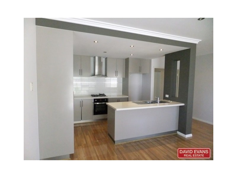2B Kingsfold Street, Balga WA 6061