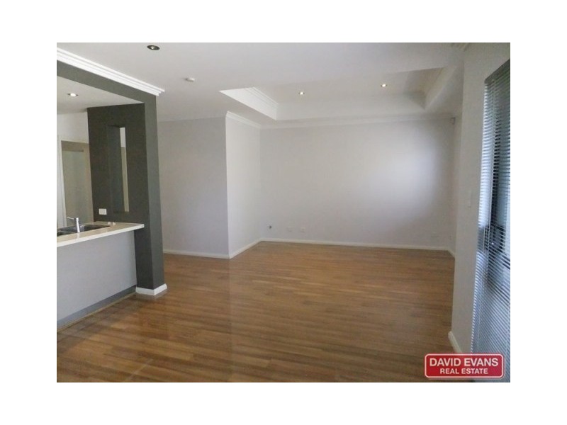 2B Kingsfold Street, Balga WA 6061