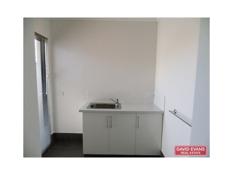 2B Kingsfold Street, Balga WA 6061