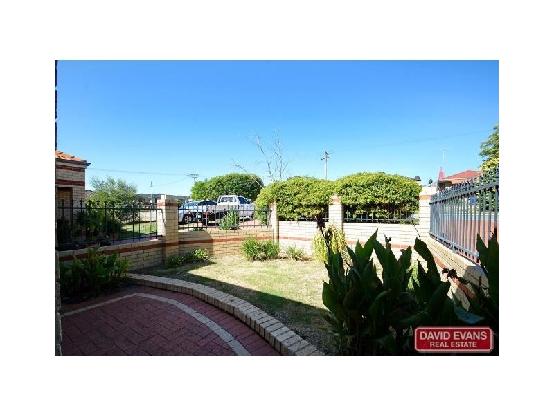 15A Wolya Place, Westminster WA 6061