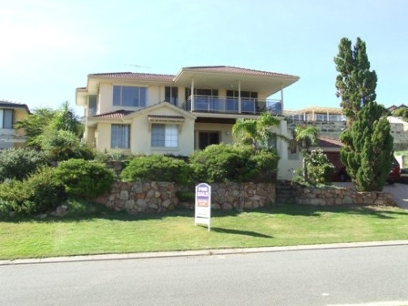 9 COURAGEOUS PLACE, Ocean Reef WA 6027