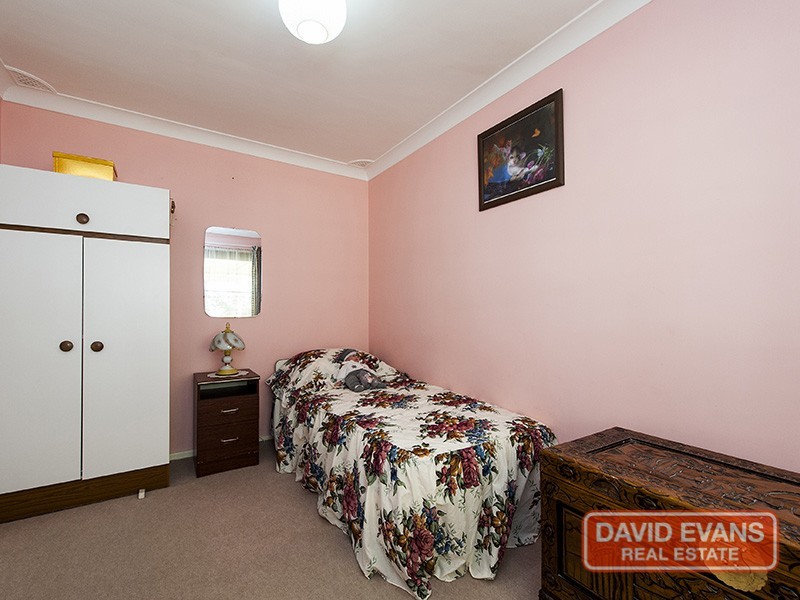 8 Sailfish Close, Beldon WA 6027