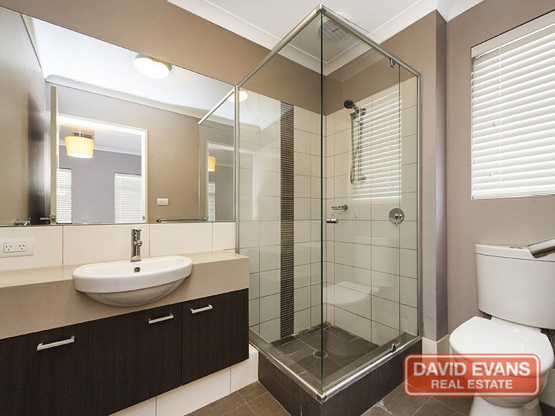 1 Temple Mews, Iluka WA 6028