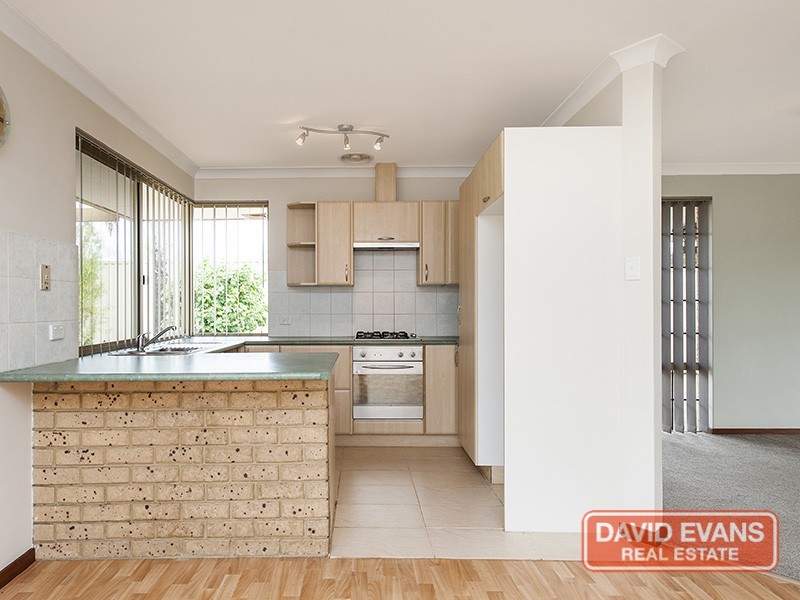 4 Cowalla Gardens, Beldon WA 6027