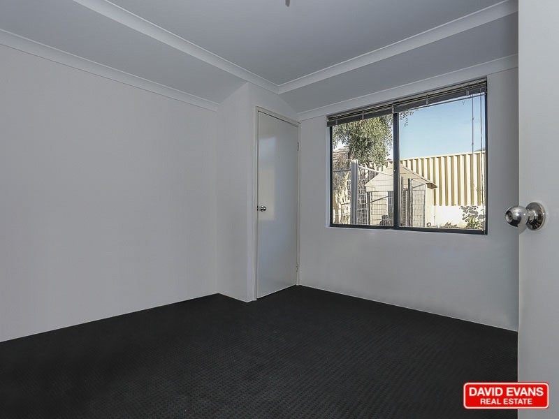 6 Leyland Road, Butler WA 6036