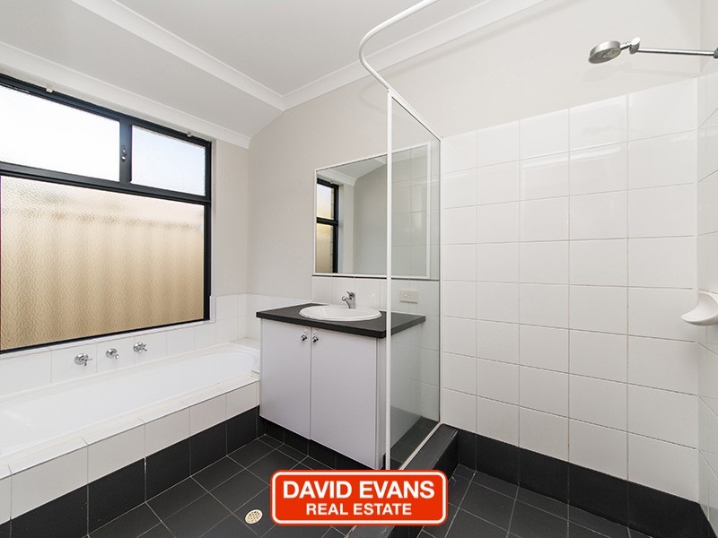 6 Leyland Road, Butler WA 6036