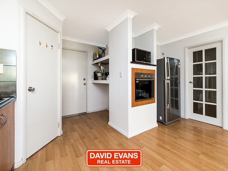 6 Leyland Road, Butler WA 6036