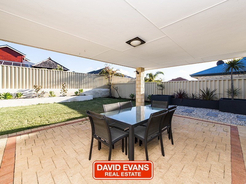 6 Leyland Road, Butler WA 6036