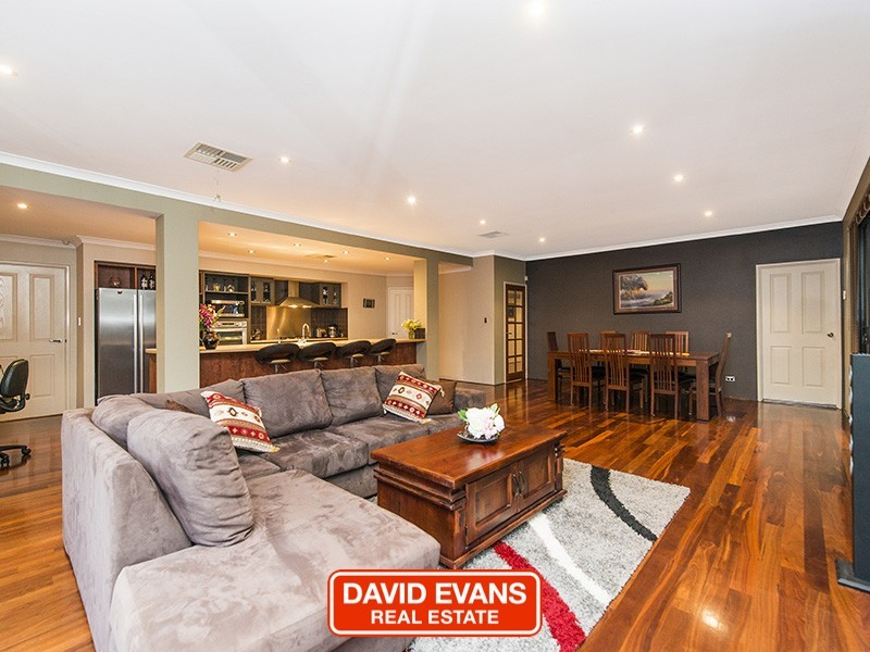 2 Monaro Way, Hocking WA 6065