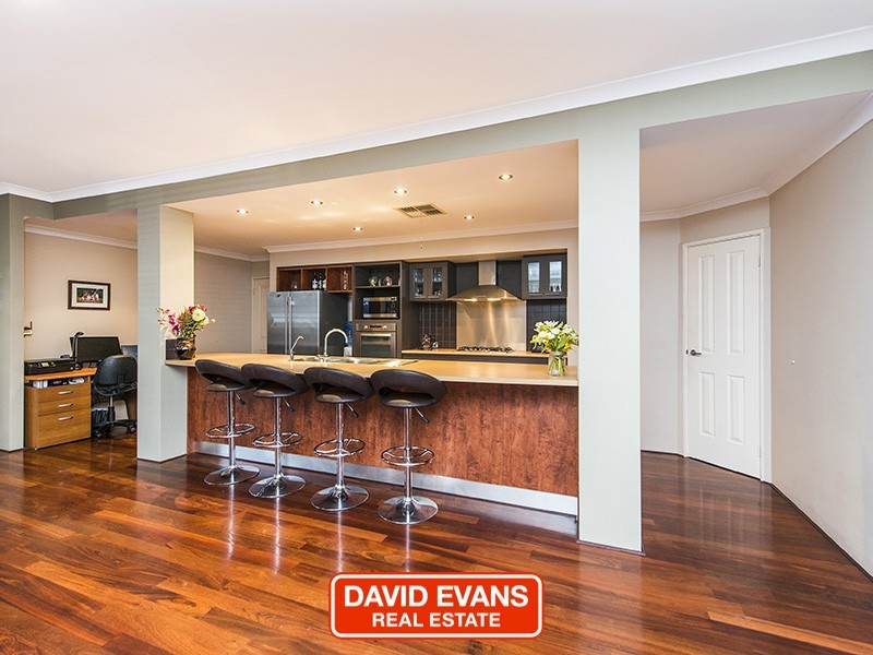 2 Monaro Way, Hocking WA 6065