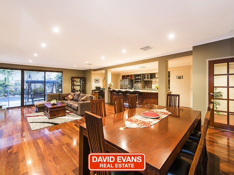 2 Monaro Way, Hocking WA 6065