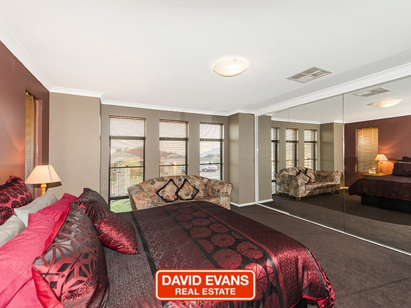 2 Monaro Way, Hocking WA 6065