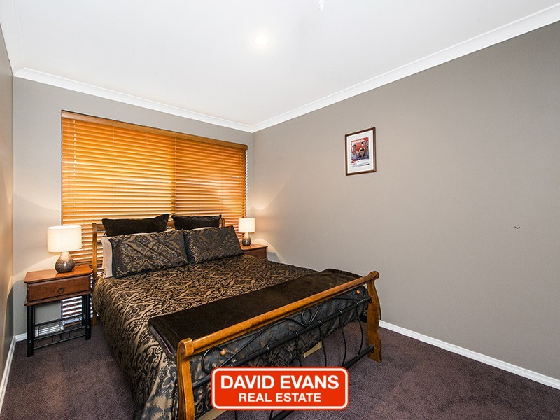 2 Monaro Way, Hocking WA 6065