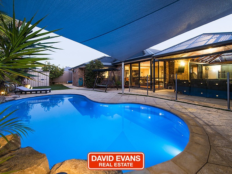 2 Monaro Way, Hocking WA 6065