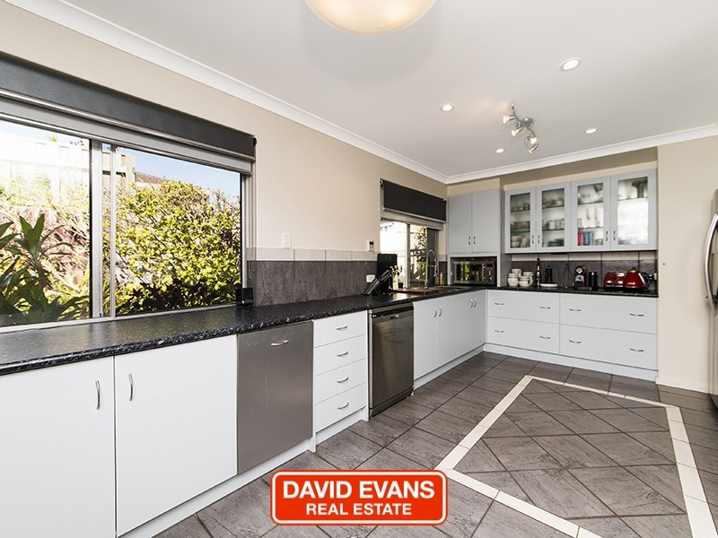 7 Range Court, Mullaloo WA 6027