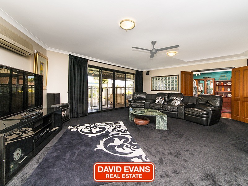 7 Range Court, Mullaloo WA 6027