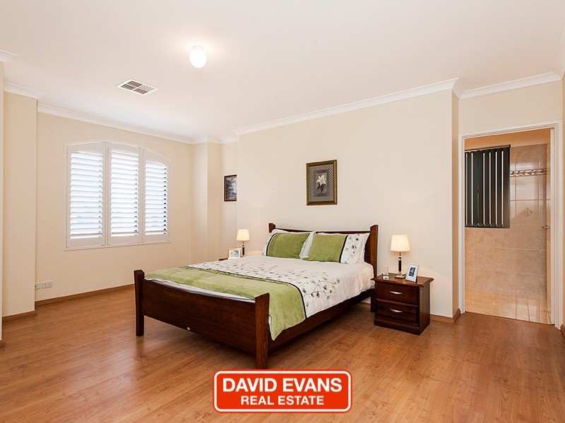 5 Linwood Close, Tapping WA 6065