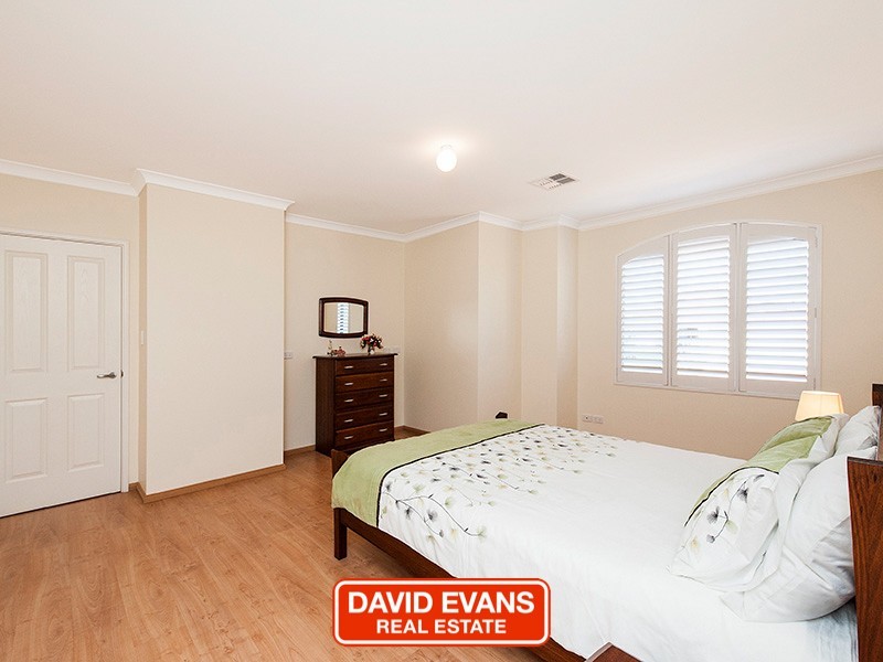 5 Linwood Close, Tapping WA 6065