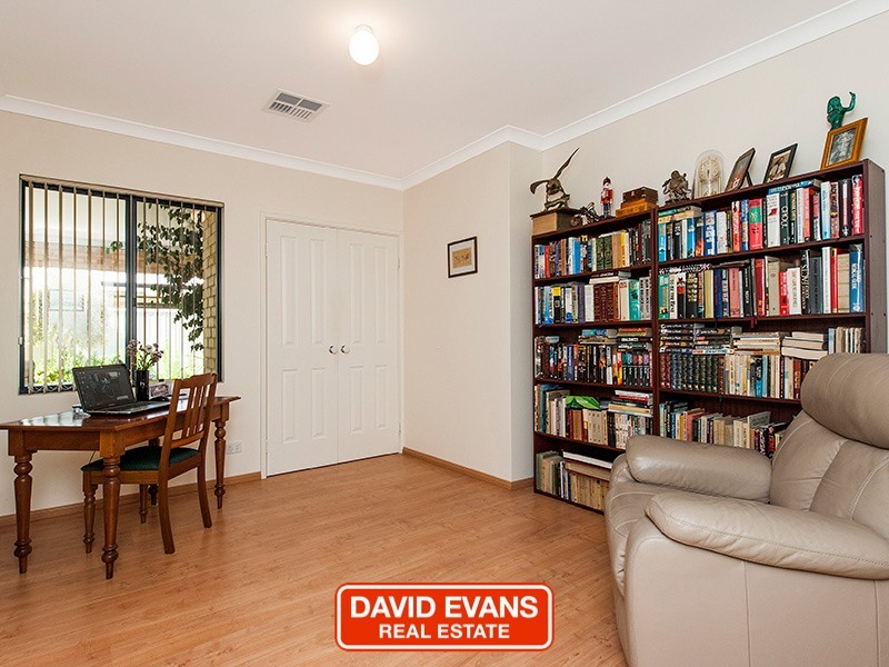 5 Linwood Close, Tapping WA 6065