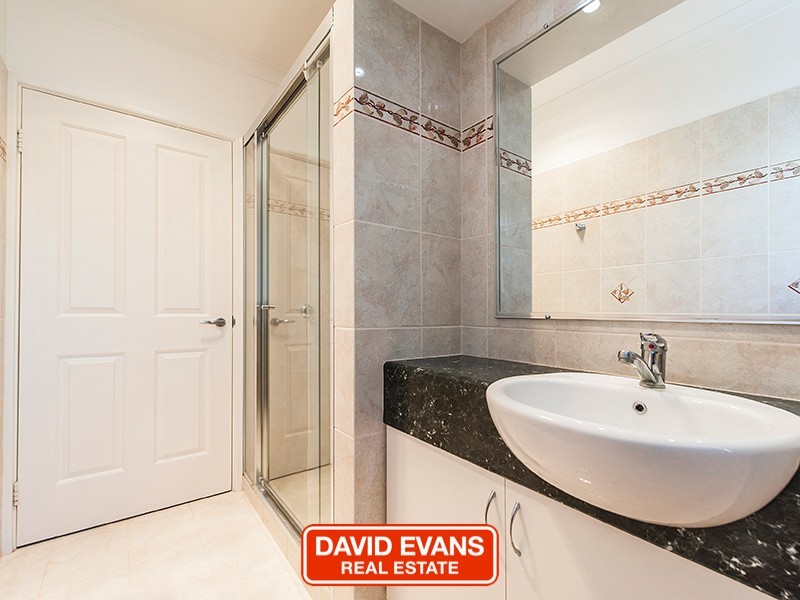 5 Linwood Close, Tapping WA 6065