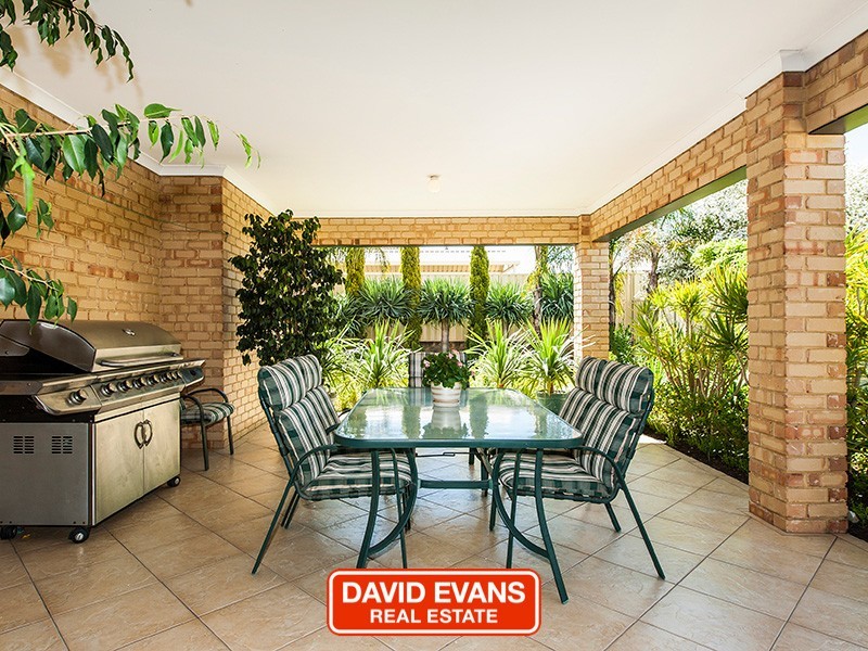 5 Linwood Close, Tapping WA 6065